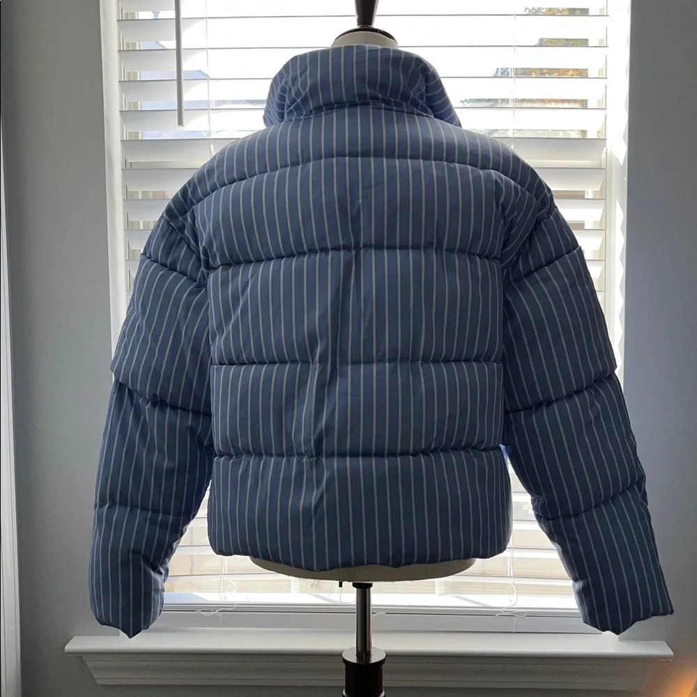 SHEIN Jacket Fashionable Striped Light Blue And White Fabric. Size Large - Picture 4 of 7